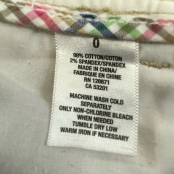 Aeropostale jean shorts used like new size 0, 4 pockets 2 front 2 back. - Picture 7 of 10